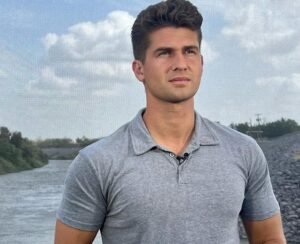 Bill Melugin Wiki, Bio, Wife, Age, Fox News, Height, Weight, Career